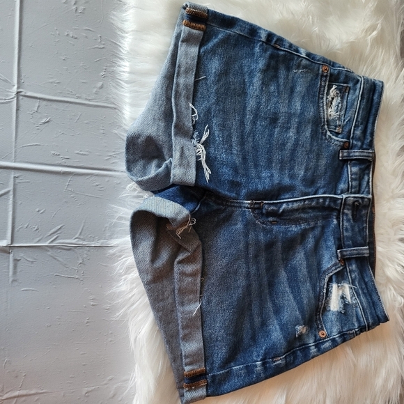 American Eagle Jean's Short Size 28 - Picture 2 of 4